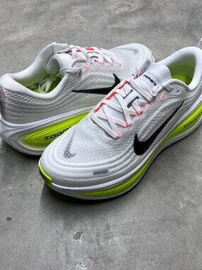 Nike Vomero Plus White Volt Running Shoes HV8150 120 - New